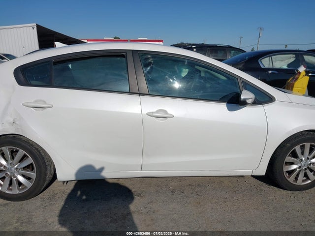 KIA dohc mpi nu 2015 KNAFX4A64F5398435 Image 13