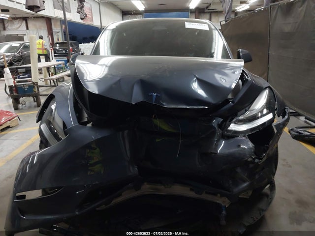 2023 TESLA MODEL Y 7SAYGDEE8PA033107 Photo 5