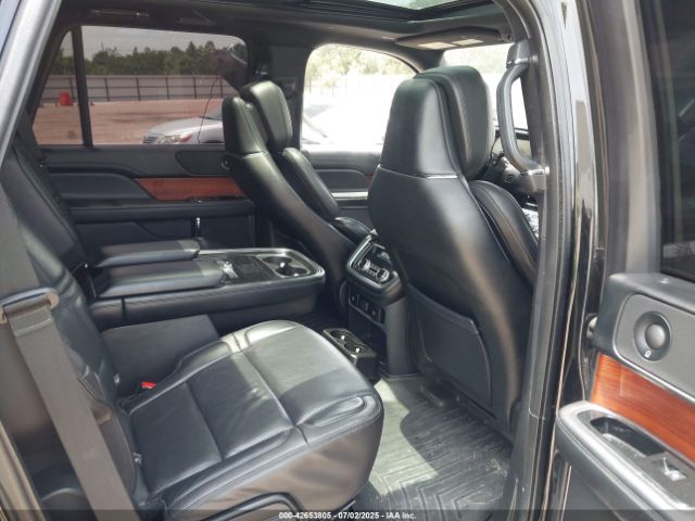 2018 LINCOLN NAVIGATOR 5LMJJ2LT2JEL15642 Photo 7