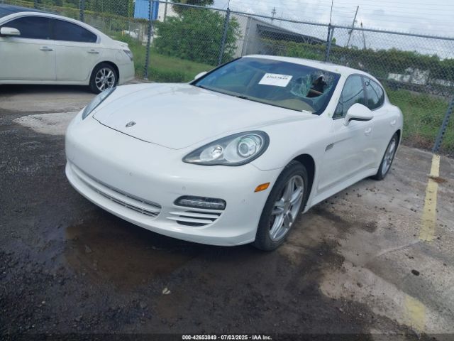 2011 PORSCHE PANAMERA WP0AA2A70BL019965 Photo 1