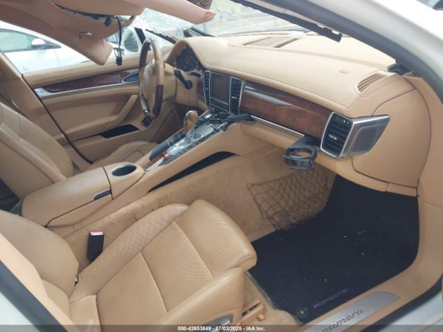 2011 PORSCHE PANAMERA WP0AA2A70BL019965 Photo 4