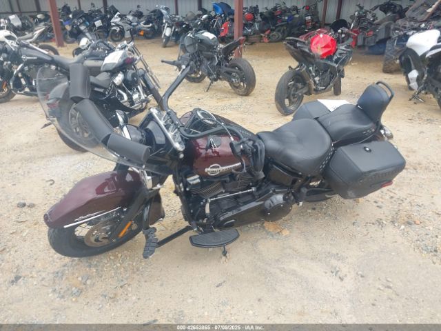 2018 HARLEY-DAVIDSON FLHC 1HD1YAJ13JC032790 Photo 1