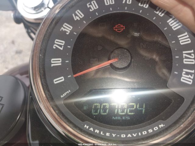 2018 HARLEY-DAVIDSON FLHC 1HD1YAJ13JC032790 Photo 6