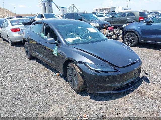 2025 TESLA MODEL 3 5YJ3E1EAXSF983344 Photo 0