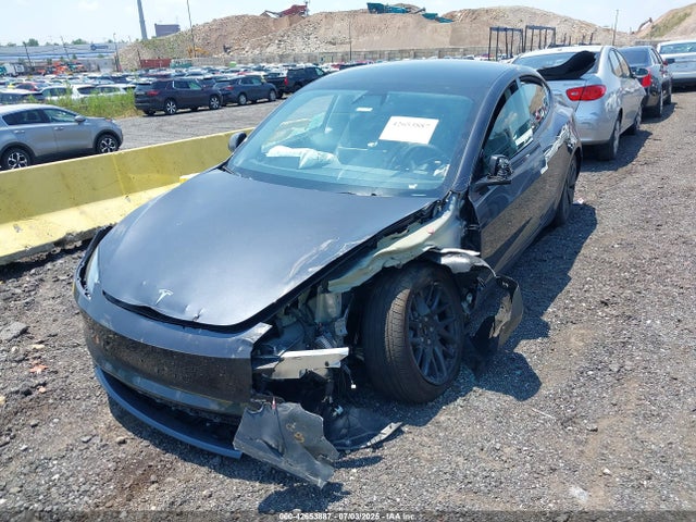 2025 TESLA MODEL 3 5YJ3E1EAXSF983344 Photo 1