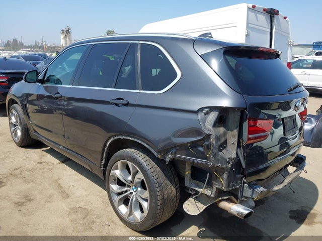 BMW X5 2015 5UXKR0C53F0K65539 Image 3