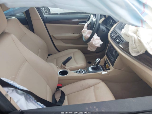 WBAVM1C55FV315604 BMW 2015