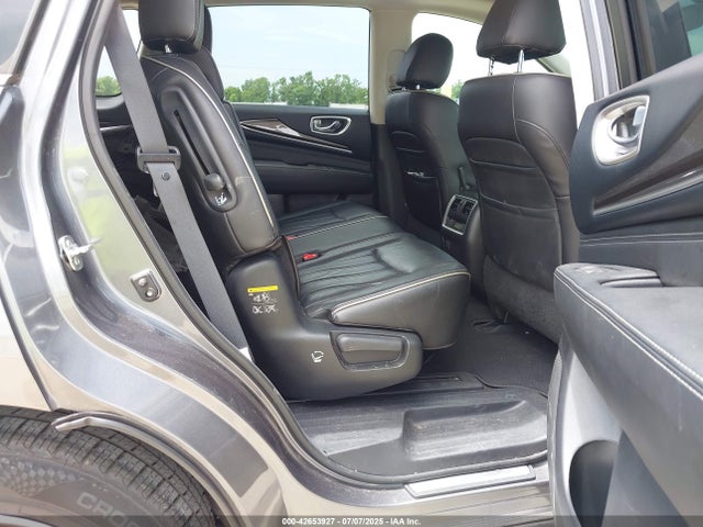 Infiniti 2017 2017 5N1DL0MN2HC556444 Image 8