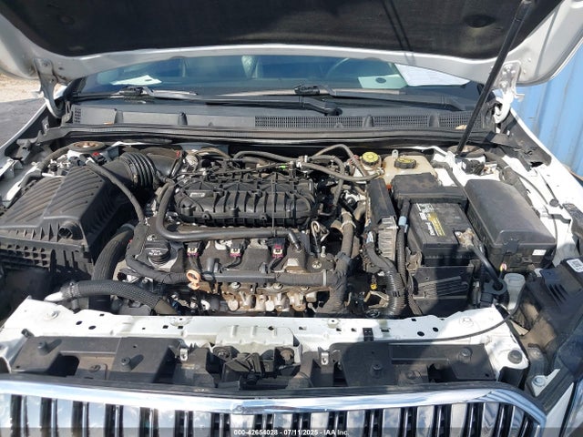 1G4GF5G31FF316762 Buick lfx