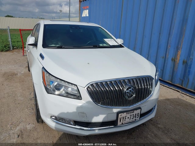 1G4GF5G31FF316762 Buick lfx