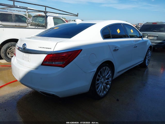 1G4GF5G31FF316762 Buick lfx
