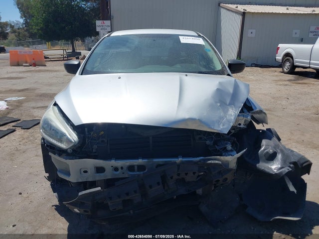 Ford 2015 2015 1FADP3E22FL300340 Image 13