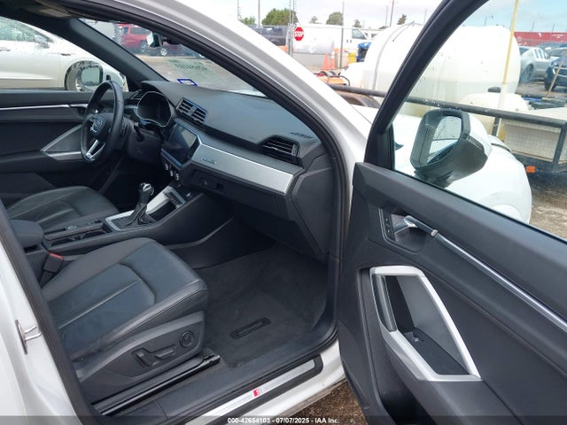 2021 AUDI Q3 WA1DECF30M1032463 Photo 4