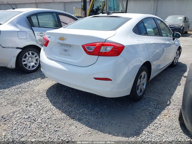 1G1BC5SM4H7233338 Chevrolet le2 -di: direct injection, vvt: variable valve timing, gen, alum