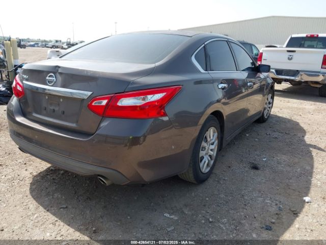 1N4AL3AP8GC135170 Nissan 2016
