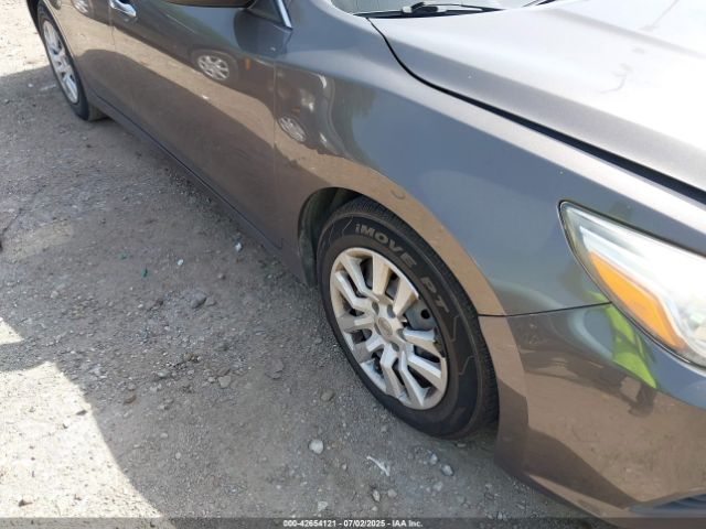 1N4AL3AP8GC135170 Nissan 2016