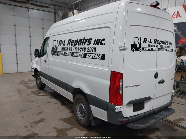 W1W4EBHYXLT021115 Mercedes-Benz om642