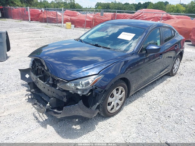 3MZBM1U76FM226458 Mazda pe
