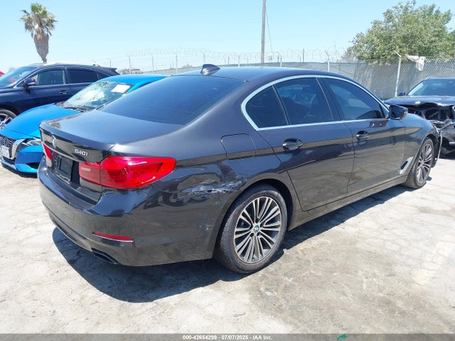 WBAJE5C53KWW12376 BMW 540I