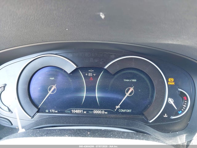 WBAJE5C53KWW12376 BMW 540I
