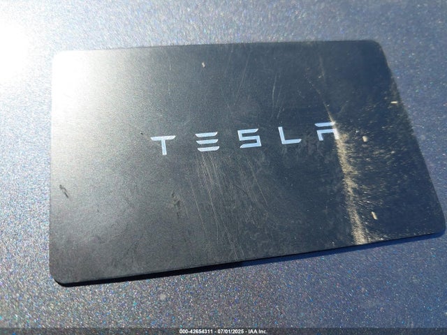 2023 TESLA MODEL Y 7SAYGDED4PF934050 Photo 10