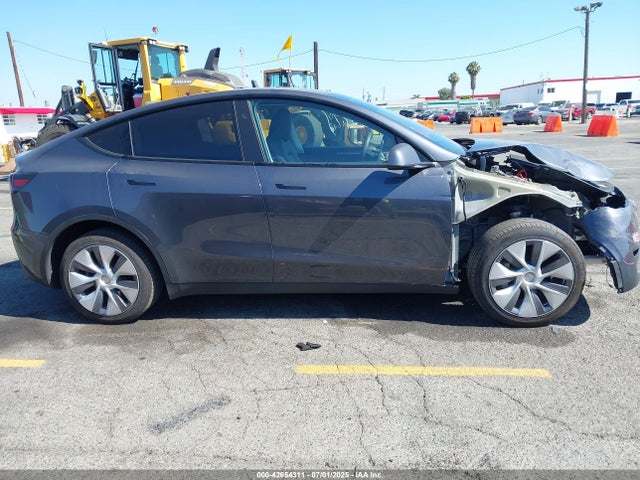 Tesla 2023 2023 7SAYGDED4PF934050 Image 14