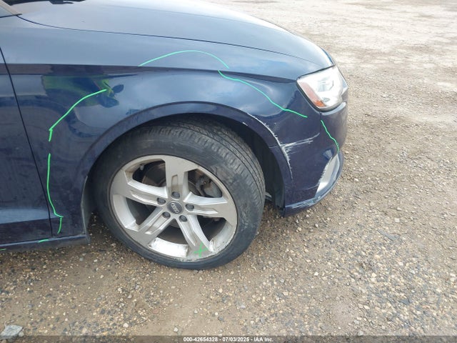 Audi A3 2018 WAUAUGFF6J1052772 Image 6