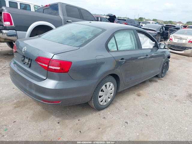 3VW2K7AJ0FM312566 Volkswagen Jetta