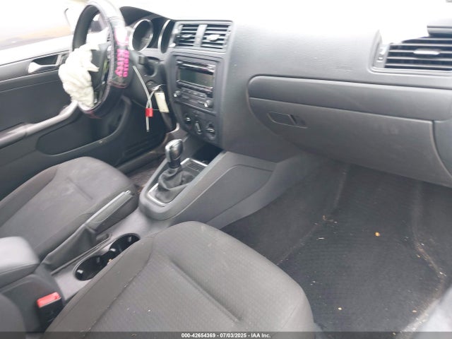 3VW2K7AJ0FM312566 Volkswagen Jetta