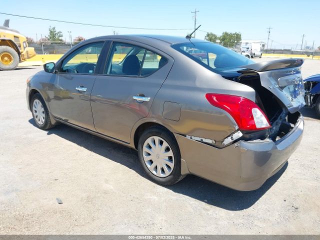 2015 NISSAN VERSA 3N1CN7APXFL843379 Photo 2
