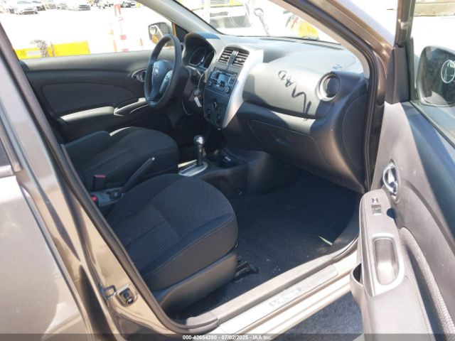 2015 NISSAN VERSA 3N1CN7APXFL843379 Photo 4