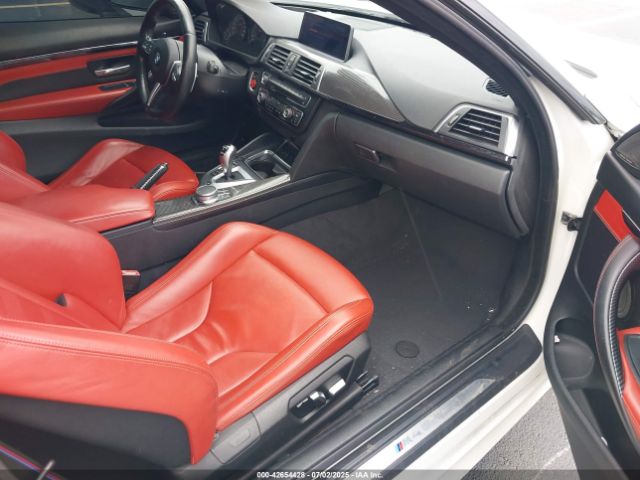 2017 BMW M4 WBS3R9C32HK710099 Photo 4