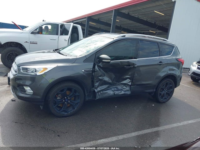 1FMCU9J92KUB58804 Ford 2019