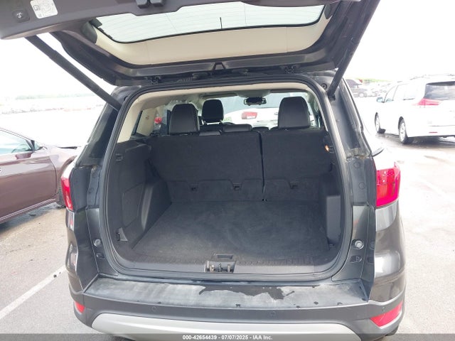 1FMCU9J92KUB58804 Ford 2019