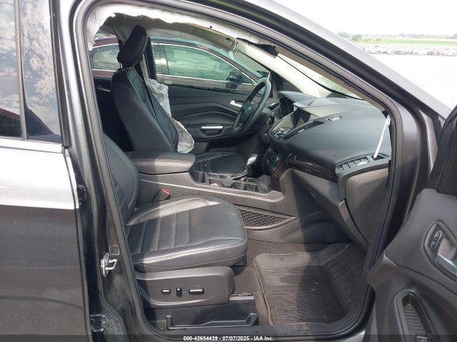 1FMCU9J92KUB58804 Ford 2019
