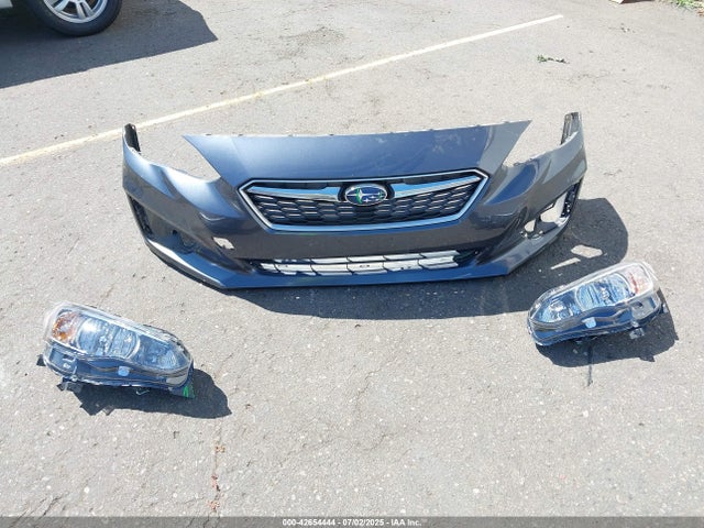 Subaru na 2017 4S3GKAB67H3621908 Image 12