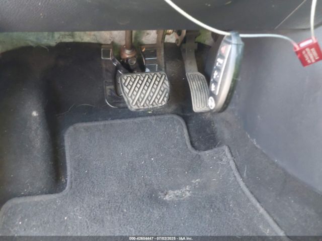 3N1AB7AP4EY214198 Nissan 2014