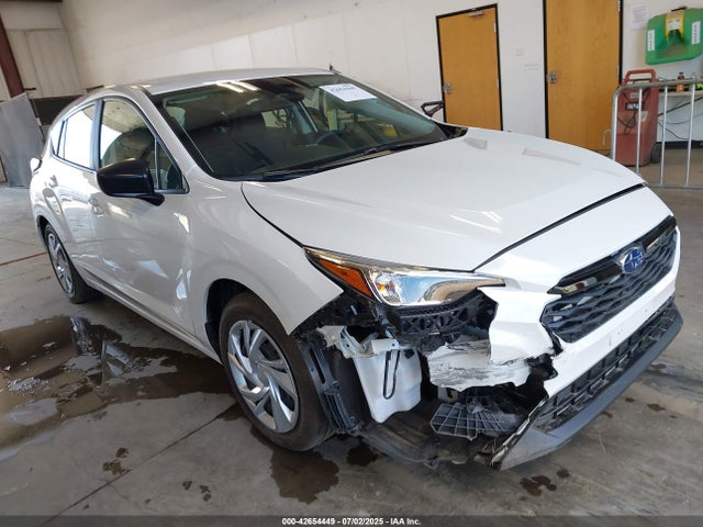 Subaru na 2025 JF1GUABC4S8217142 головне зображення