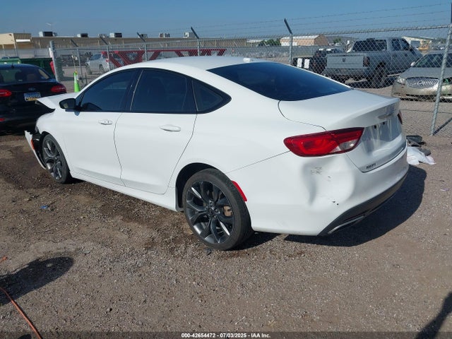 Chrysler 2015 2015 1C3CCCBG4FN515048 Image 3
