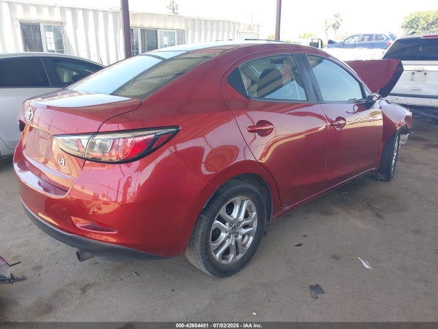 3MYDLBYV3JY322824 Toyota p5v