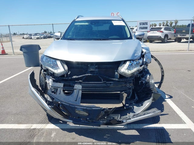 Nissan 2019 2019 JN8AT2MT1KW259628 Image 13