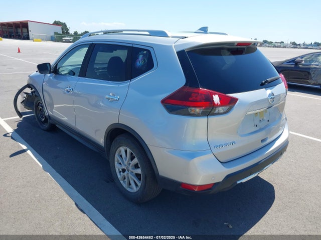 Nissan 2019 2019 JN8AT2MT1KW259628 Image 3