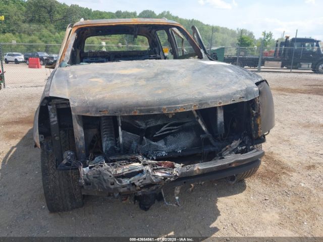 2011 CADILLAC ESCALADE EXT 3GYT4NEF0BG283651 Photo 5