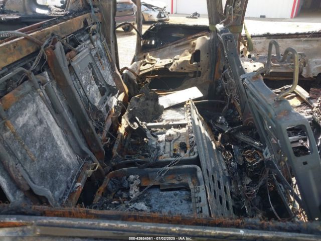 2011 CADILLAC ESCALADE EXT 3GYT4NEF0BG283651 Photo 7