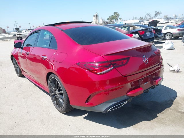 W1K5J4GB8MN214167 Mercedes-Benz m260