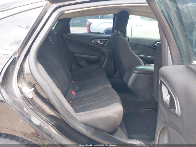 Chrysler 2015 2015 1C3CCCAB3FN592774 Image 8