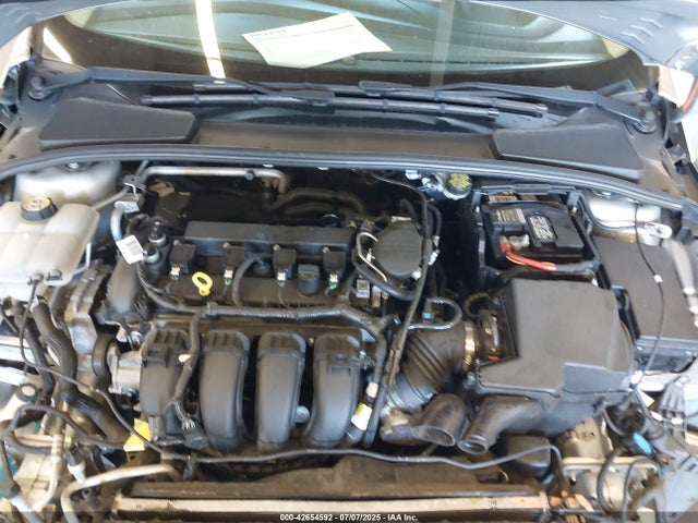 Ford Focus 2016 1FADP3E23GL306584 Image 10