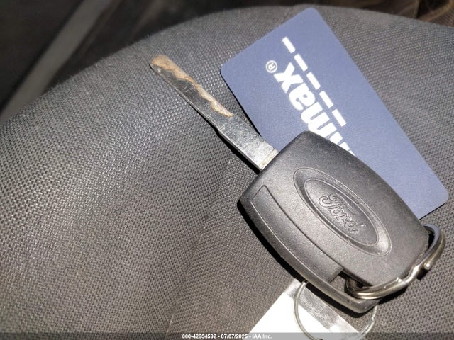 Ford Focus 2016 1FADP3E23GL306584 Image 11