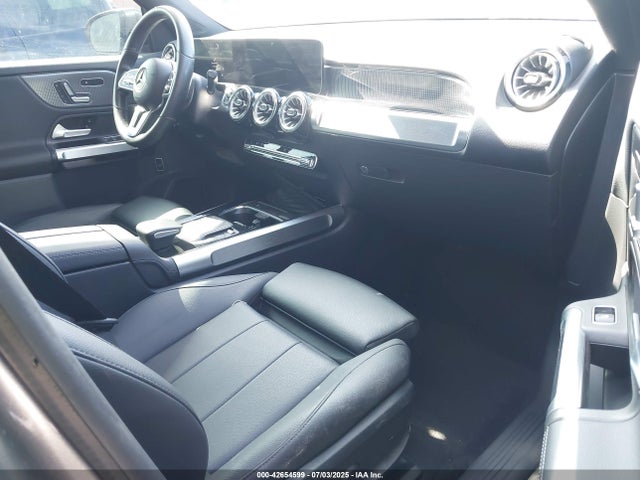 Mercedes-Benz ed 2023 W1N9M0CB6PN042641 Image 5