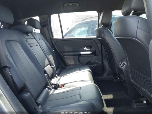 Mercedes-Benz ed 2023 W1N9M0CB6PN042641 Image 8
